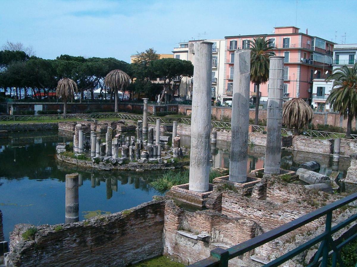 Valerio'S Flat Apartment Pozzuoli Exterior photo
