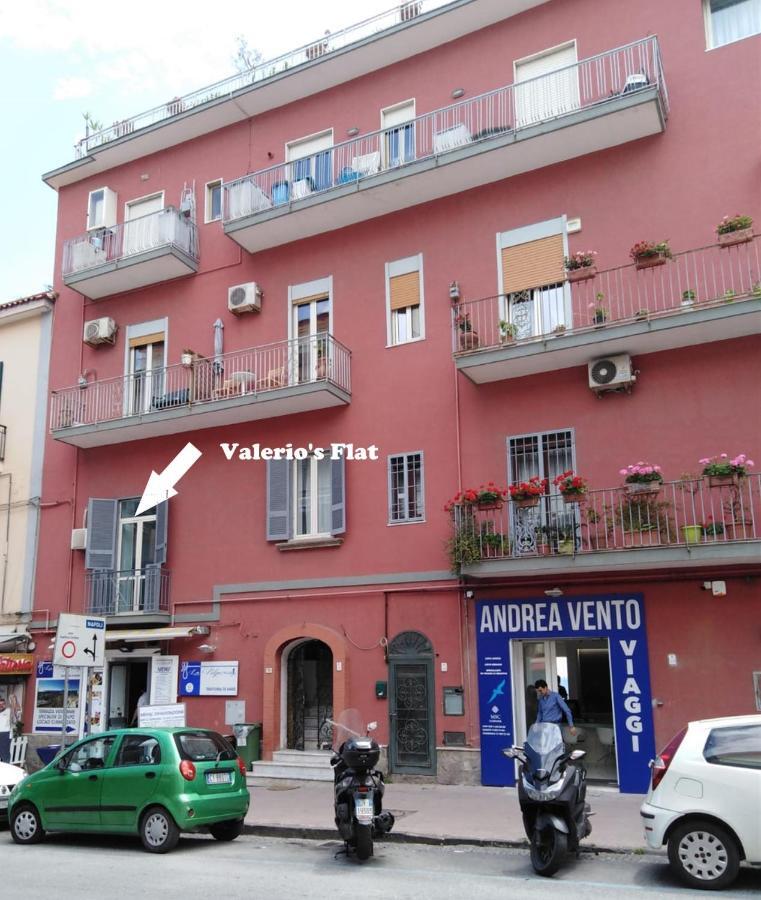 Valerio'S Flat Apartment Pozzuoli Exterior photo